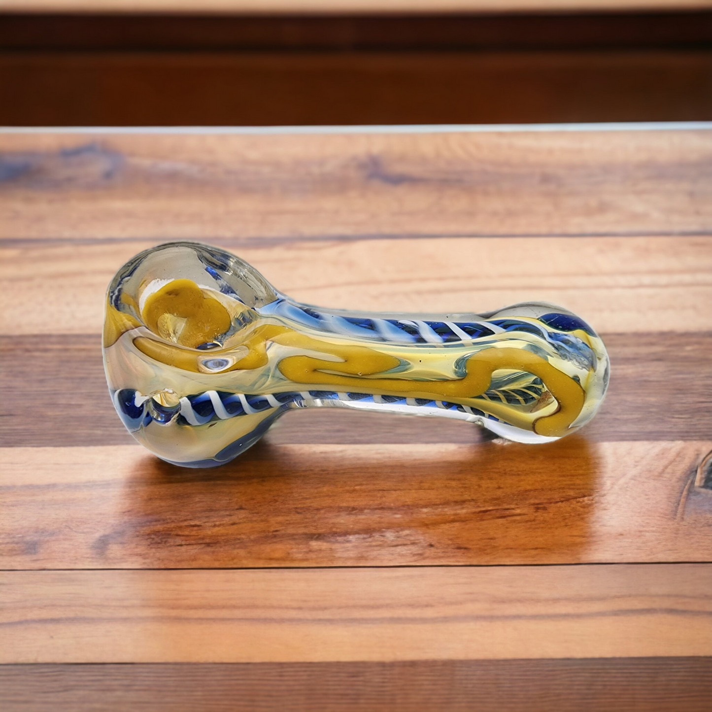 Color Changing Small Glass Pipe with Ribbons