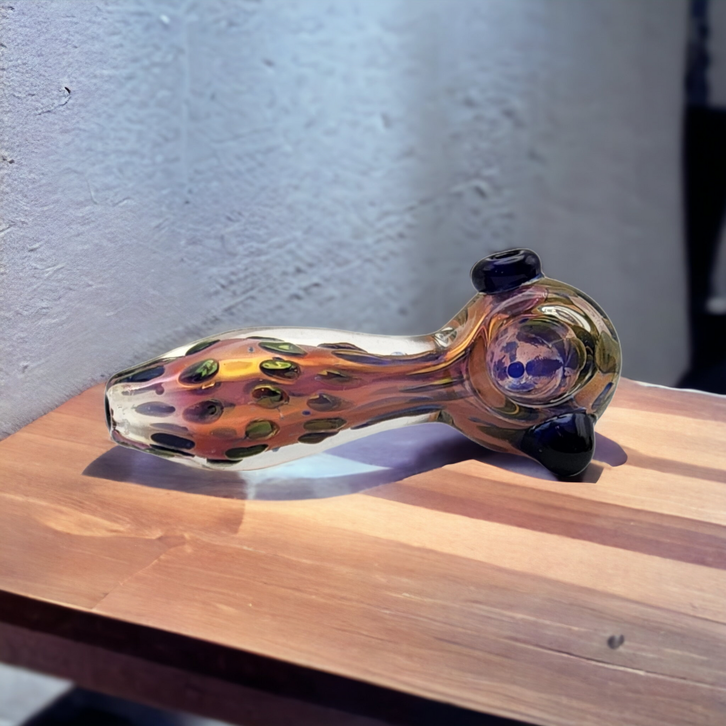 Color Changing Gold Fumed Glass Pipe with Metallic Dots