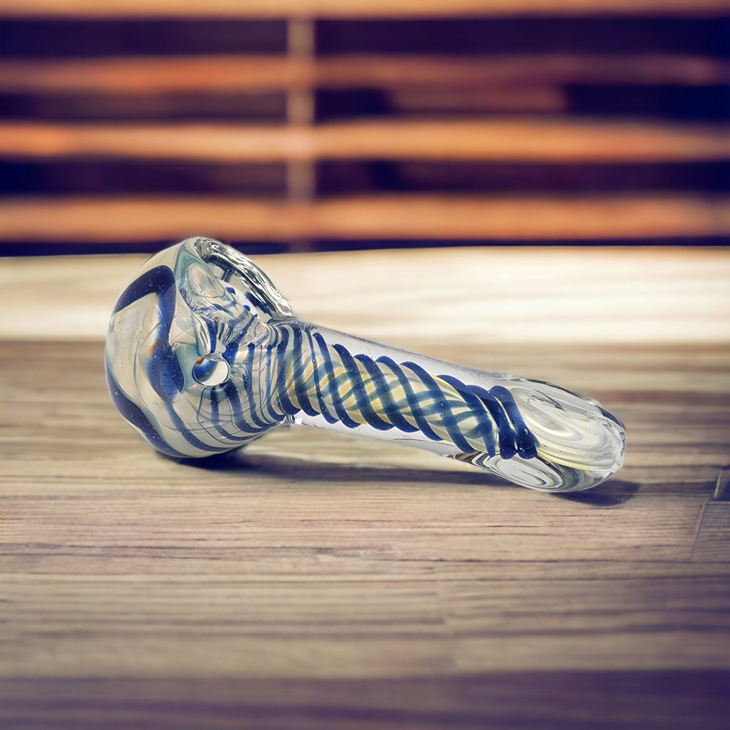 Color Changing Swirl Glass Pipe